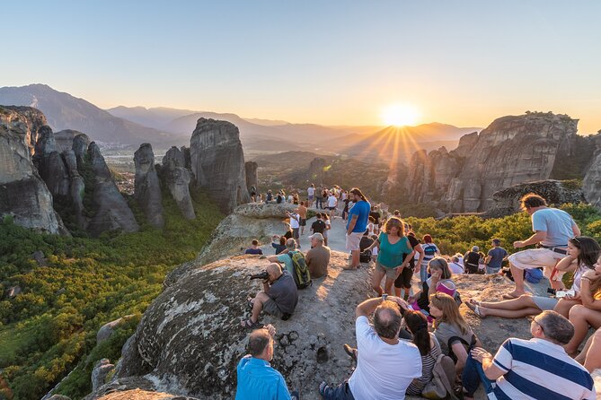 2-Day Delphi and Meteora Tour from Athens - Meteora monasteries on the rock: dress code, stairs, and two Byzantine stops
