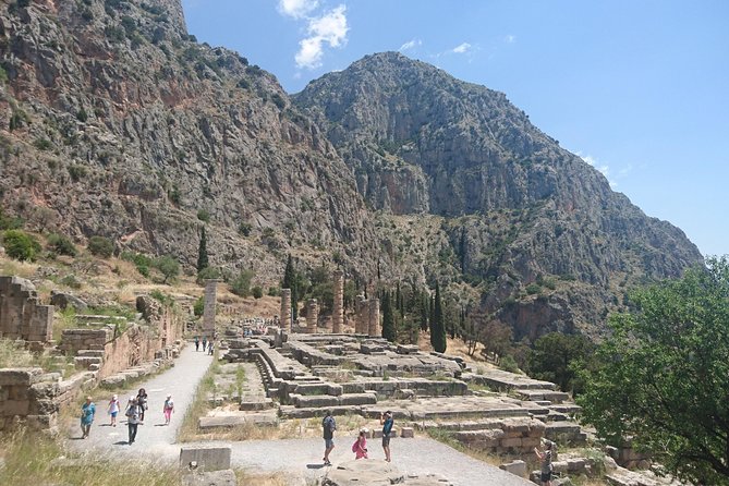 2-Day Tour to Delphi & Meteora with Guide and Tickets From Athens - Who This Tour Fits Best (and Who Might Prefer Something Else)