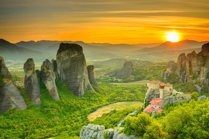 2-Day Tour to Delphi & Meteora with Guide and Tickets From Athens - The Real Deal on Schedule: Bus Time, Split Groups, and When You Feel Rushed