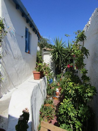 Acropolis monuments, Parthenon and Plaka, Monastiraki walking tour - Plaka Old Town Walk: From Acropolis Shadow to Neighborhood Athens