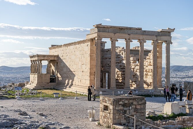 Acropolis & Parthenon Tour and Athens Highlights Bike tour - The Athens ride before the Acropolis: monuments, guards, and big photo moments