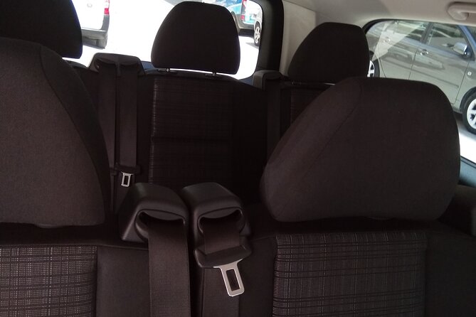 Airport Pickup Services - Price and value: is $17.23 per person worth it?