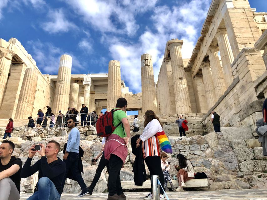 Athens: Acropolis Guided Tour in Spanish-Option Tickets - Propylaea: The Gate That Sets the Tone