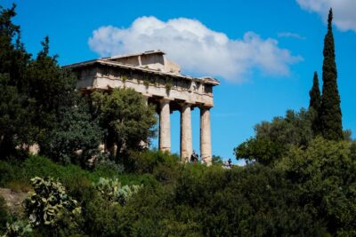 Athens: Acropolis Museum Ticket with Audio Guide - The Building and Layout: Why the Museum Feels Made for Looking