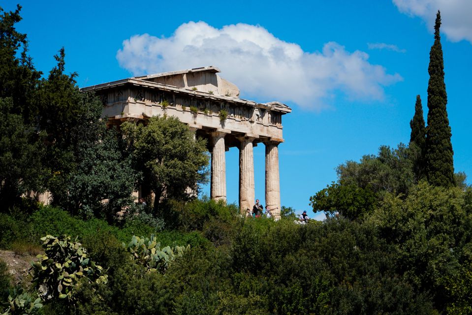 Athens: Acropolis Museum Ticket with Audio Guide - The Building and Layout: Why the Museum Feels Made for Looking