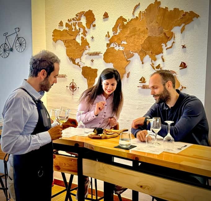 Athens: Acropolis Wine Tasting with Cheese and Olives - Getting There From Thiseio: Location and Timing That Actually Help