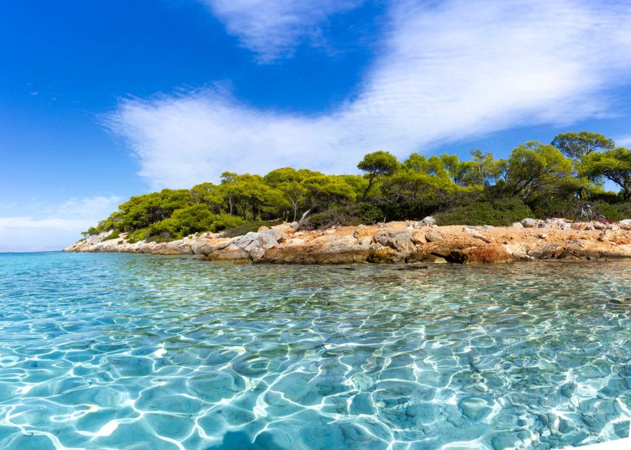 Athens: Aegina, Agistri & Metopi Swimming Cruise with lunch - Onboard Life: Wooden Yacht Comfort, Shade, Showers, and Wi-Fi