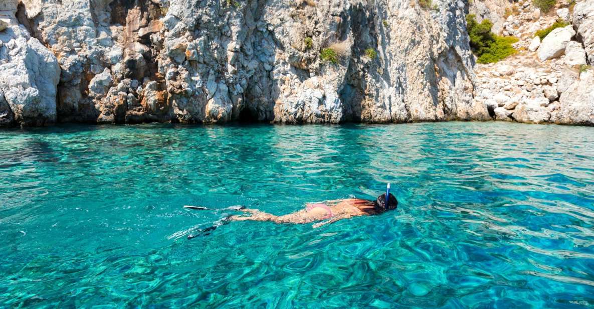 Athens: Aegina, Agistri & Metopi Swimming Cruise with lunch - Food and Drinks: Greek Buffet Lunch and Unlimited Local Bar