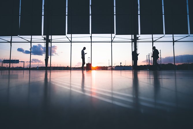 Athens AirPort To Athens Hotels Luxury Private Transfer Service - Who this transfer suits best (and who might not need it)