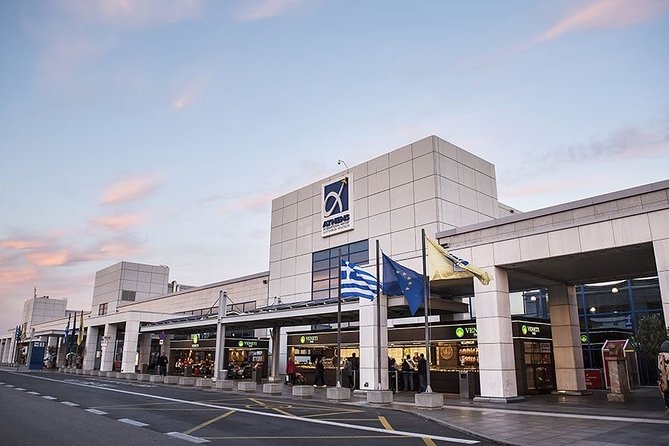 Athens AirPort To Athens Hotels Luxury Private Transfer Service - Mercedes comfort: what you get in the vehicle