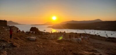 Athens: Cape Sounio & Poseidon Temple Trip with Audio Guide - The drive along the Athenian Riviera: where the audio guide earns its keep