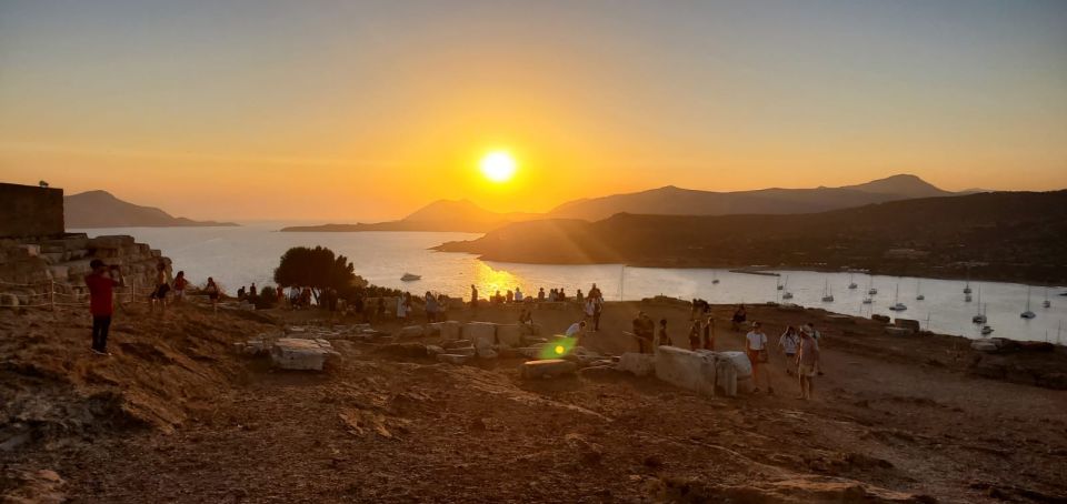 Athens: Cape Sounio & Poseidon Temple Trip with Audio Guide - The drive along the Athenian Riviera: where the audio guide earns its keep