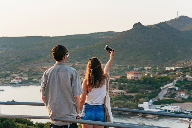 Athens: Cape Sounion and Poseidon Temple Sunset with Audio Guide - The audio guide app and archaeologist storytelling (plus how to use it)