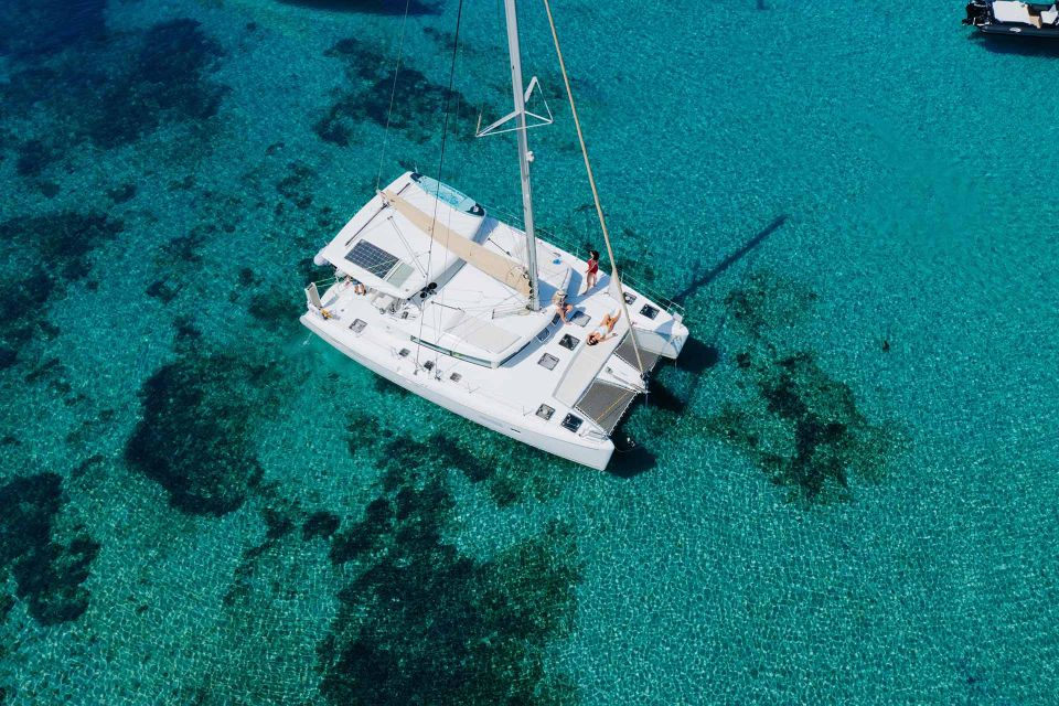Athens: Catamaran Cruise with Fresh Lunch and Wine - Athens from the water: why this cruise feels like a reset