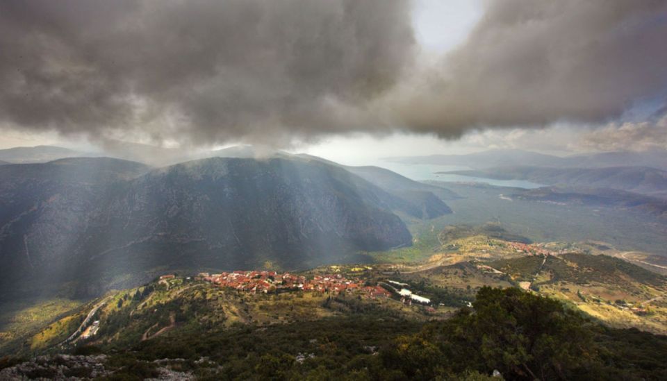Athens: Delphi, Corycian Cave, and 300 Battlefield Day Trip - The Drive Time Between Stops: Myth, Religion, and Why It Matters