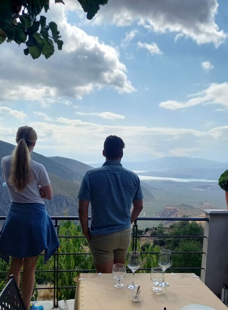 Athens: Delphi, Corycian Cave, and 300 Battlefield Day Trip - Who This Tour Fits Best (and Who Might Feel Frustrated)