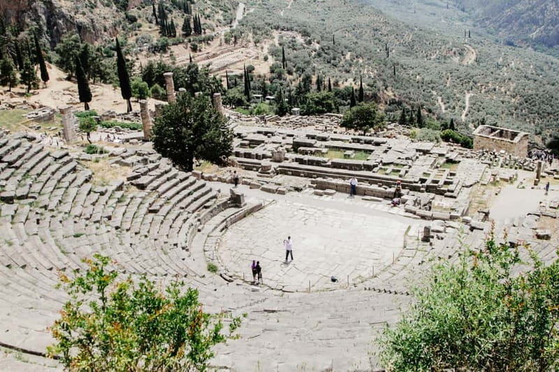 Athens: Delphi Day Tour with Museum & Arachova Village Visit - What to bring (so the day feels easy, not annoying)
