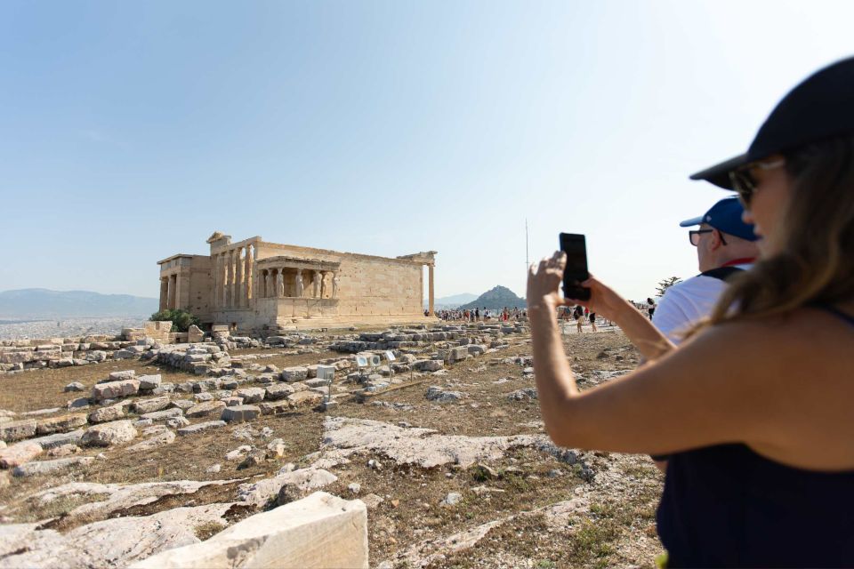 Athens: Early Morning Guided Tour to Acropolis and Museum - Propylaea and Temple of Athena Nike: The entrance you should not rush