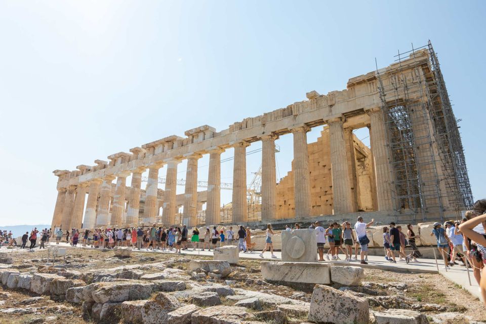 Athens: Early Morning Guided Tour to Acropolis and Museum - Time for photos and a breather: Making the free 30 minutes work