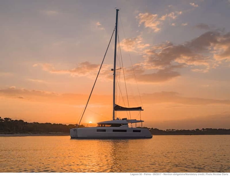 Athens: Half-Day Sunset Catamaran Cruise with Meal & Drinks - Getting to the Right Place: Syntagma to the Port