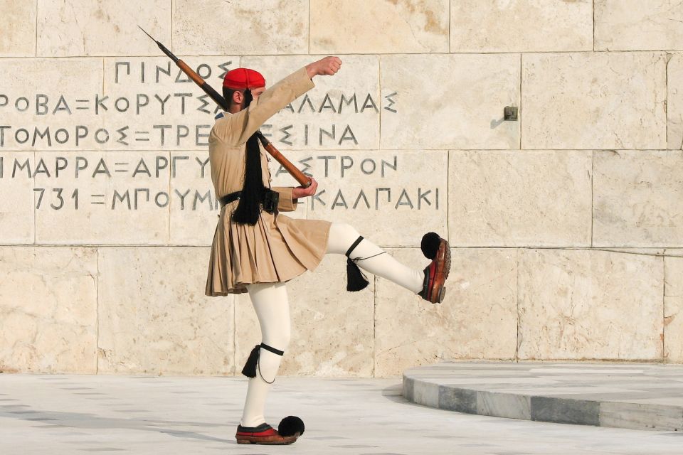 Athens Instagram Tour: The Most Scenic Spots - Evzones at Hellenic Parliament and the Presidential Palace area