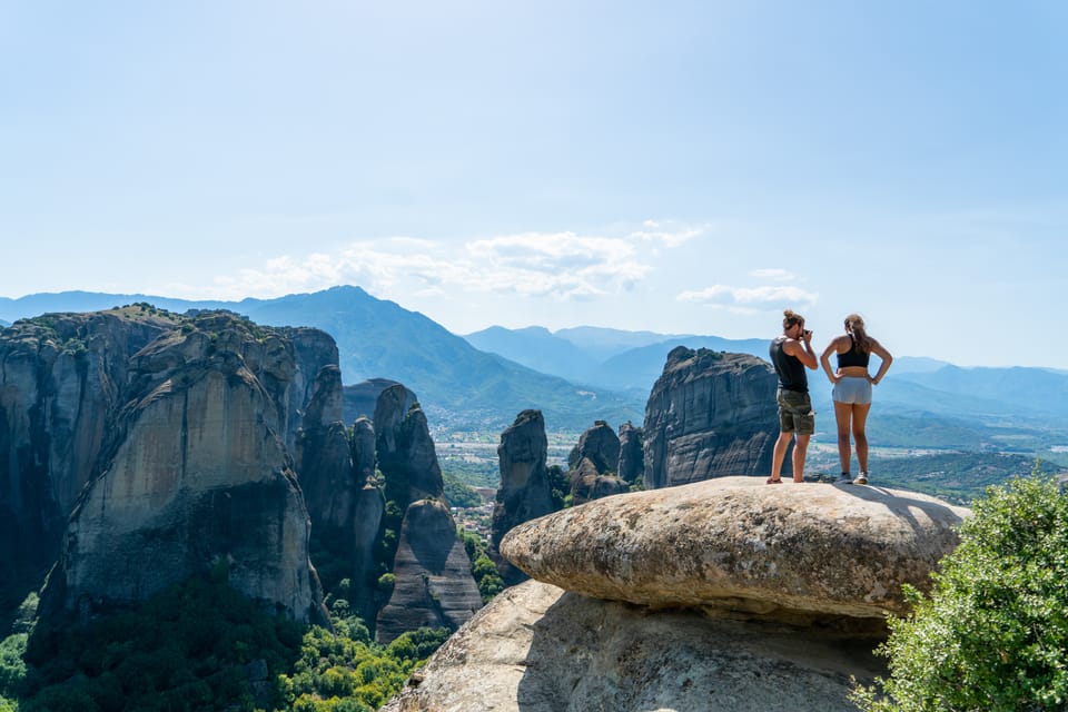 Athens: Meteora Day Trip with Audio Guide and Lunch Option - When the day might feel long (and how to handle it)