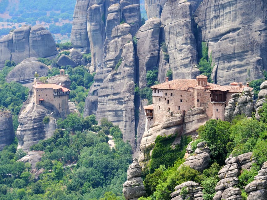 Athens: Meteora Day Trip with Audio Guide and Lunch Option - Morning pickup: choose the closest meeting point
