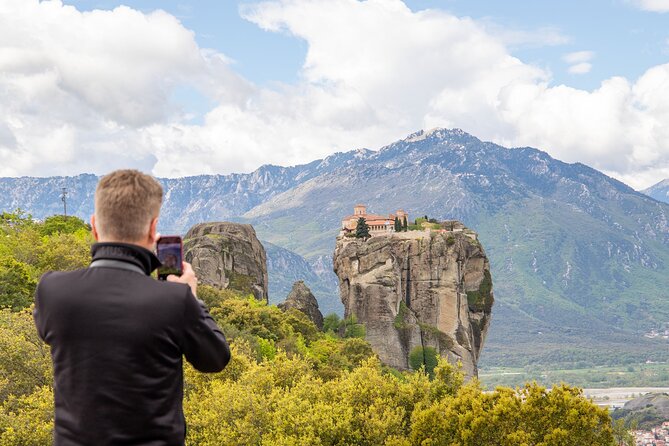 Athens: Meteora Monasteries, Caves & Coastal Stopovers with Lunch - The long Athens-to-Meteora bus ride: comfortable, but plan for a day