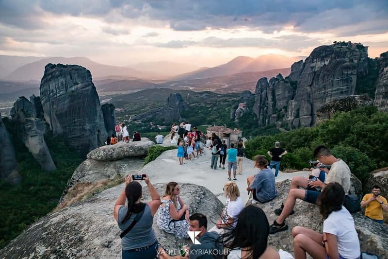Athens: Meteora Monasteries Day Trip with Caves and Lunch - Hermit Caves and the route’s secret-style stops
