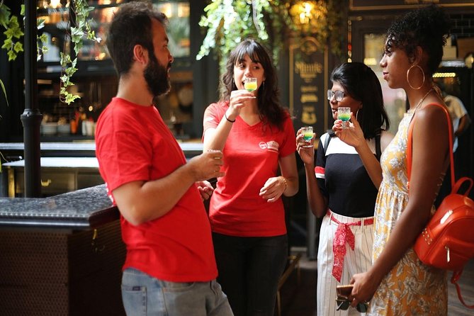 Athens Moonlight Waling Tour with Drinks and Meze Dishes - Who this tour suits best (and who should skip it)