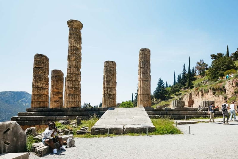 Athens: Mythology of Delphi, Museum and Arachova Guided Tour - Key tour highlights worth your time