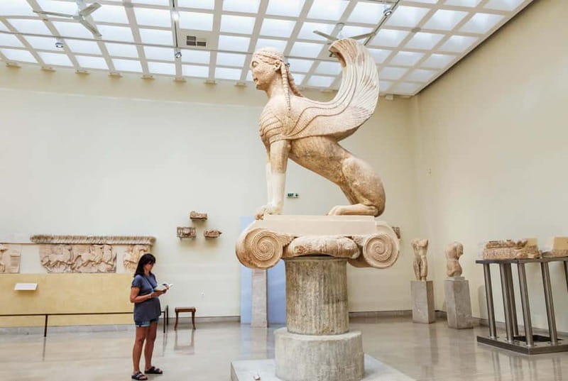 Athens: Mythology of Delphi, Museum and Arachova Guided Tour - Entering Delphi: myths at the Temple of Apollo and beyond