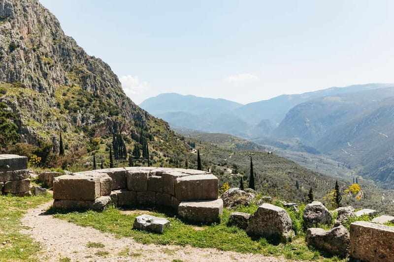 Athens: Mythology of Delphi, Museum and Arachova Guided Tour - Guide quality matters: names like Marianna, Michael, Nikos, and Dimitris