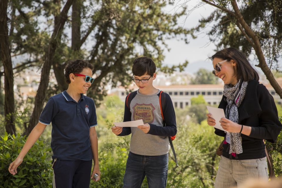 Athens: Mythology Tour for Families - The group size and guide style that kids tend to love