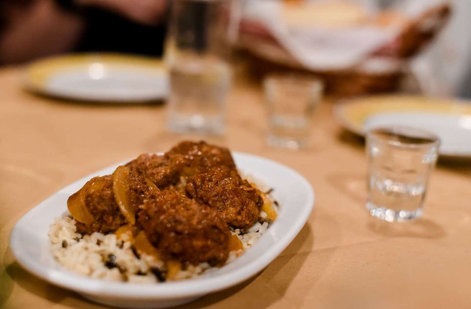 Athens: Premium Food and Wine Tasting Tour in the evening - The 4-Hour Athens Evening That Starts With Souvlaki