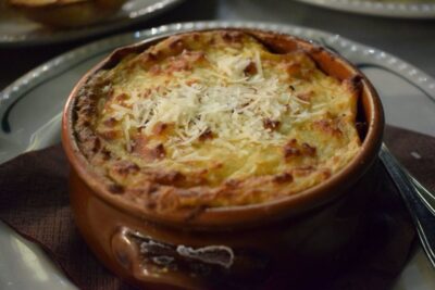 Athens: Premium Food and Wine Tasting Tour in the evening - Two Starting Points: Syntagma Square or Plaka