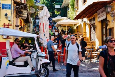 Athens: Private Evening Sightseeing Tour by Electric Tuk-Tuk - Pickup, timing, and the route logic (Syntagma out to the viewpoints)