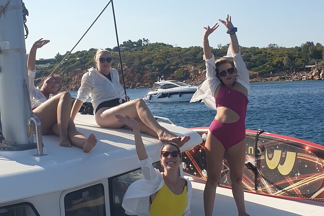 Athens Riviera Catamaran tour with fresh Meal Drinks and Swimming - Small group comfort: why max 15 changes the whole experience