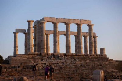 Athens: Sunset Tour to Cape Sounion & the Temple of Poseidon - The ride along the Athens Riviera: the fun part between Athens and myth