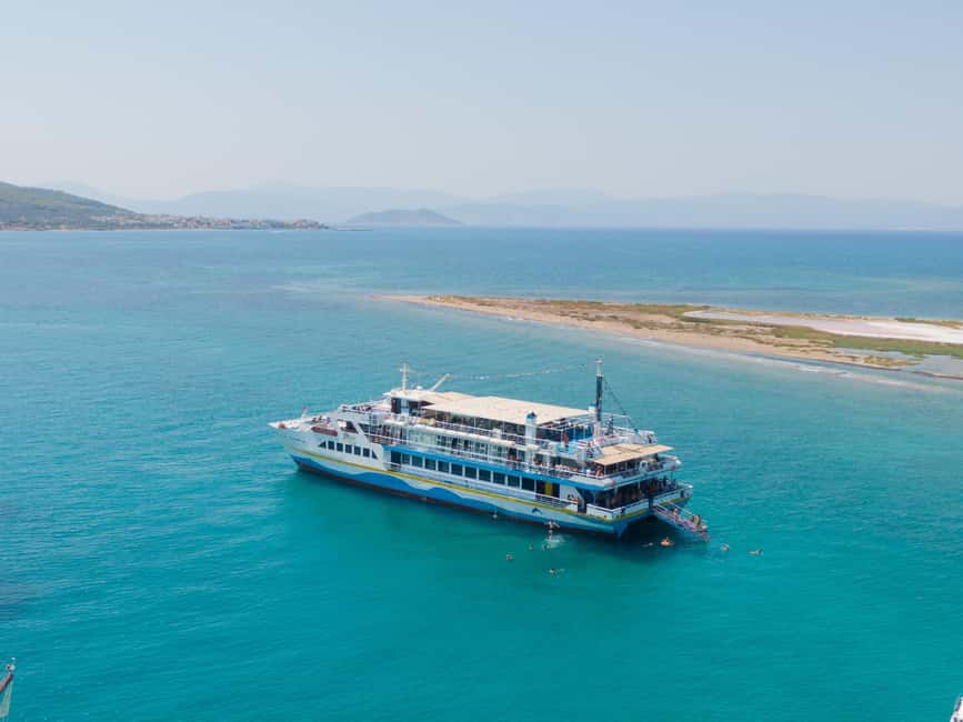 Athens: Swimming Cruise with Lunch, Wine & Live DJ on Board - What’s it really like onboard: deck, bars, and the DJ party tone