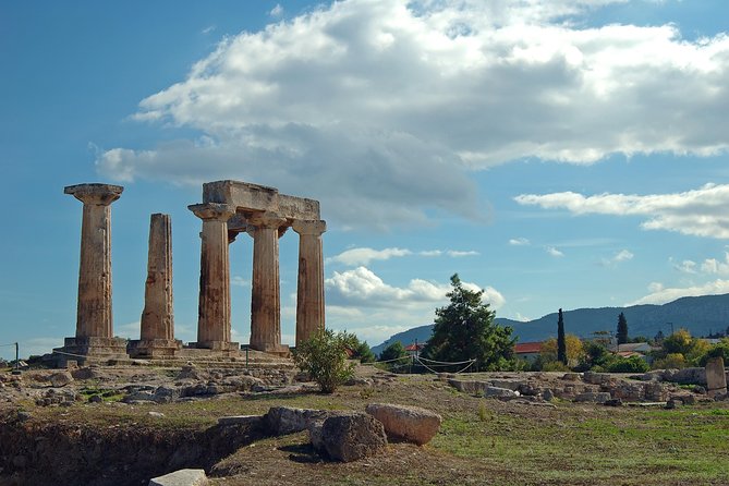 Corinth Half-Day Trip from Athens with Entrance Tickets - Museum of Ancient Corinth: why the renovated rooms make sense of the ruins
