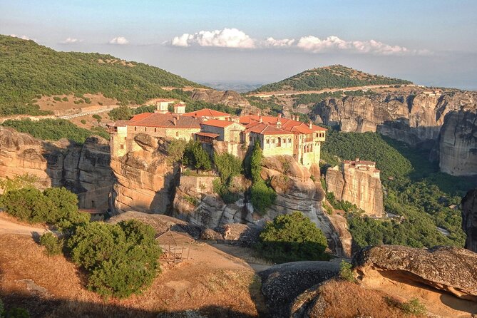 Delphi and Meteora Private Day Trip from Athens including Dinner - Private pickup from Athens at 6:00 a.m.
