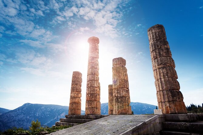 Delphi, Thermopylae, Corycian Cave 300 Spartans Tour - How this trip works: Delphi, Thermopylae, and Pan’s cave in one day