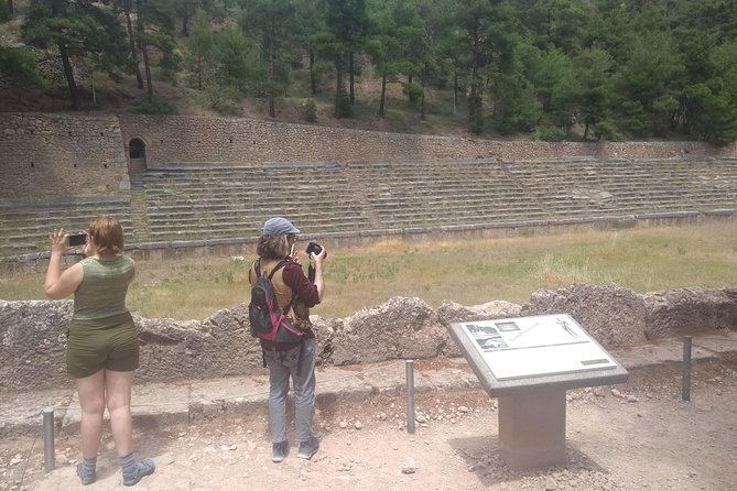 Delphi, Thermopylae, Corycian Cave 300 Spartans Tour - Lunch near Delphi: homemade bread and a view over the olive valley
