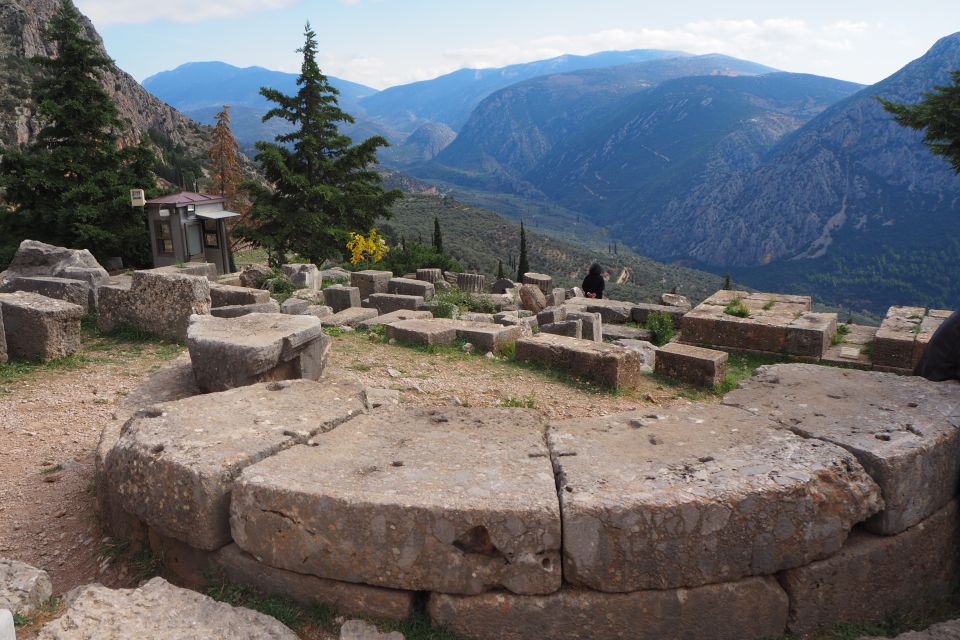 From Athens: Day Tour to Delphi - Delphi Archaeological Museum: when the Charioteer steals the show