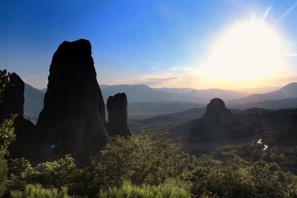 From Athens: Delphi and Meteora 2-Day Tour with Hotel - Delphi to Meteora: why this tour is a smart value