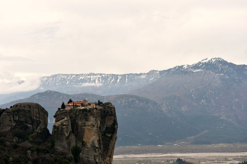 From Athens: Delphi and Meteora 2-Day Tour with Hotel - Price breakdown: what you pay for, and what you should budget