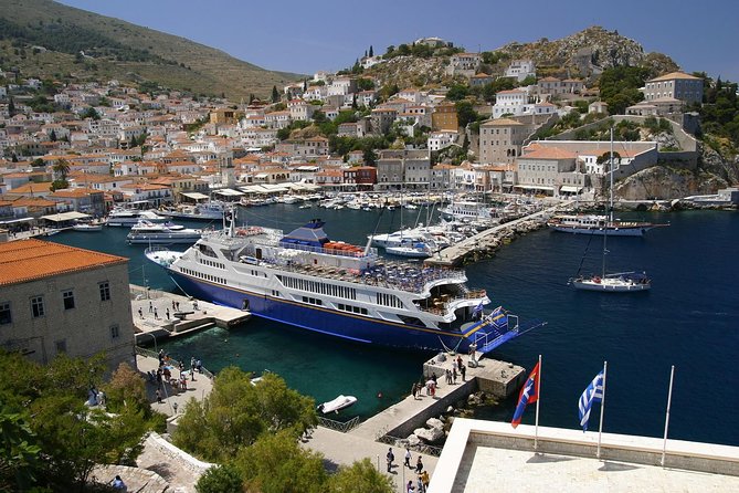 From Athens: Hydra, Poros, and Aegina Day Cruise with Lunch - On-board entertainment and the extras you may want (or skip)