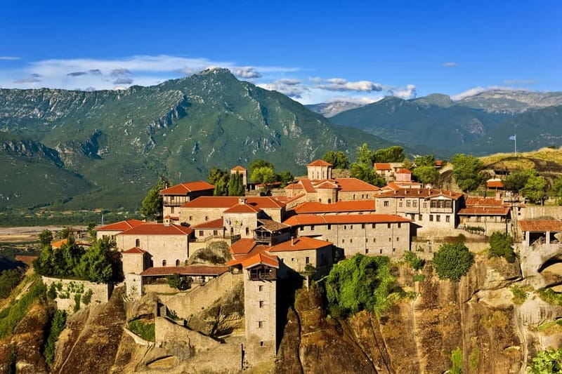 From Athens: Meteora Monasteries and Hermit Caves Tour - Inside the Monasteries: Using the Audio Tour Where It Helps