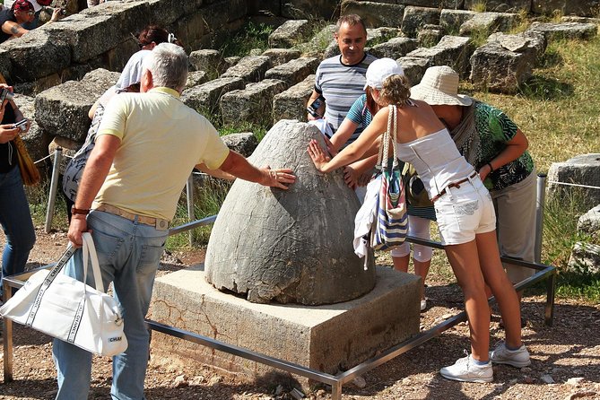 Historical Delphi One Day Tour with Arachova Stop & Expert Guide - Pacing, walking, and comfort tips for a 10-hour day